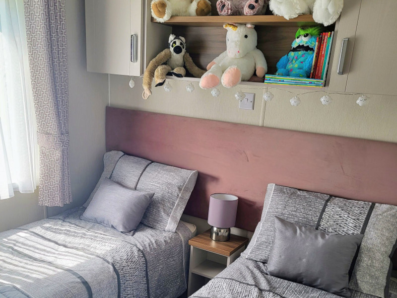 Immaculate residential-spec Willerby Sheraton 2020 near St Austell, Cornwall