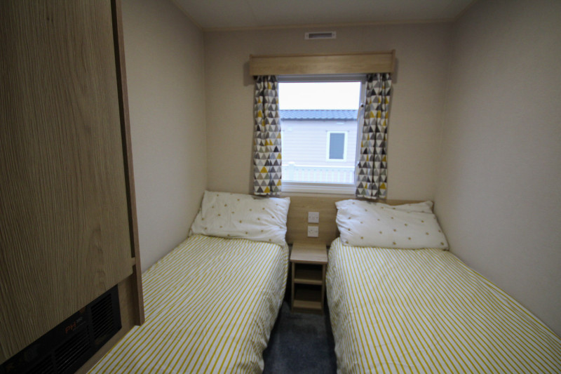 ABI New Horizon 2021 static caravan sited at Haven's Kent Coast, Allhallows. 3 bedrooms